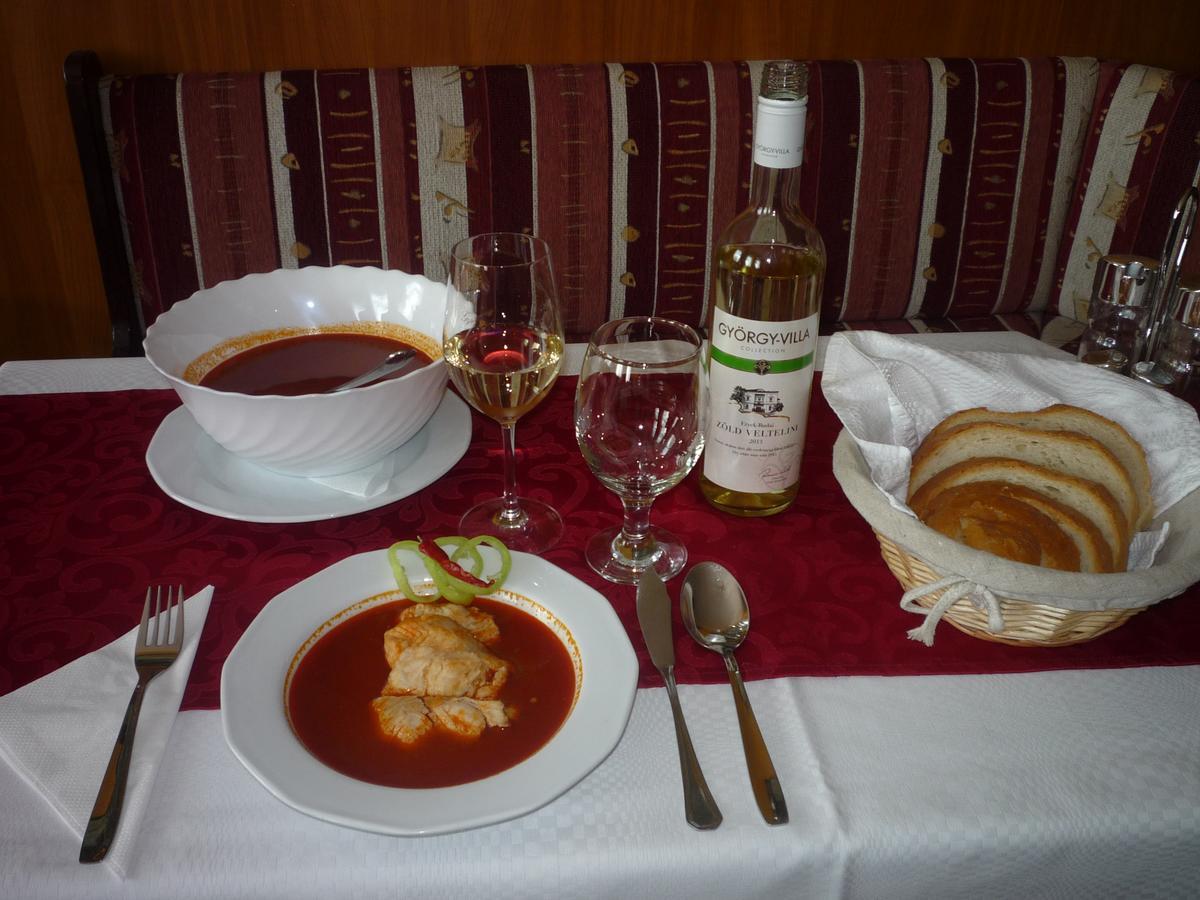 Hableany Hotel Tiszafüred Εξωτερικό φωτογραφία